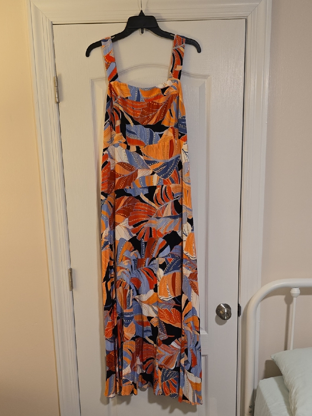 Vince Comato Multicolor Leaf-Print Maxi Dress in Orange, Blue, Black